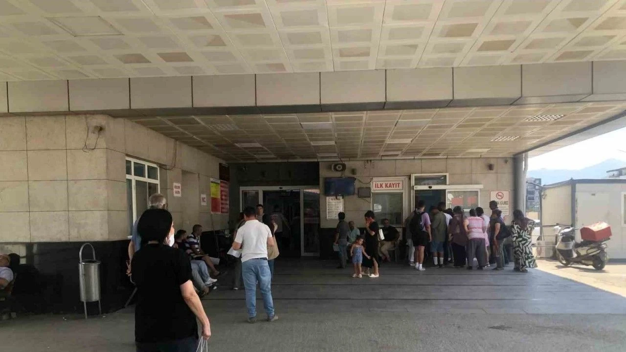 Ege Seramik'te Gece Vardiyasındaki İşçiler Yemekten Rahatsızlandı, Soruşturma Başlatıldı