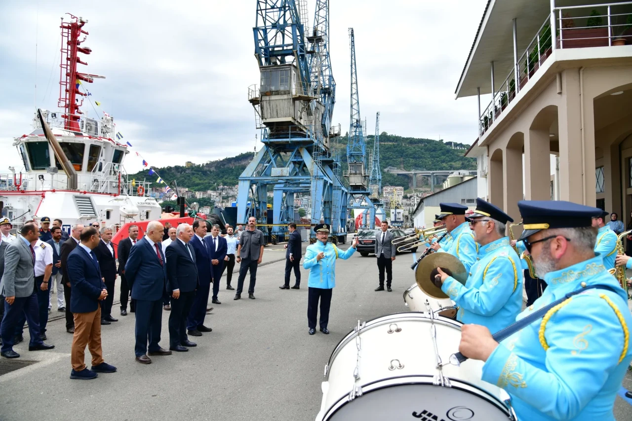 Trabzon'da 1 Temmuz Denizcilik ve Kabotaj Bayramı coşkuyla kutlandı