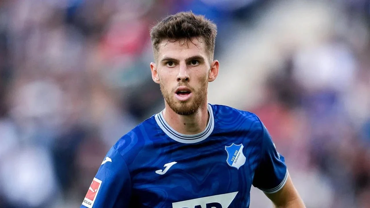 Bundesliga'nın Yıldızı Anton Stach: Genç Yeteneğin Acayip Yükselişi!