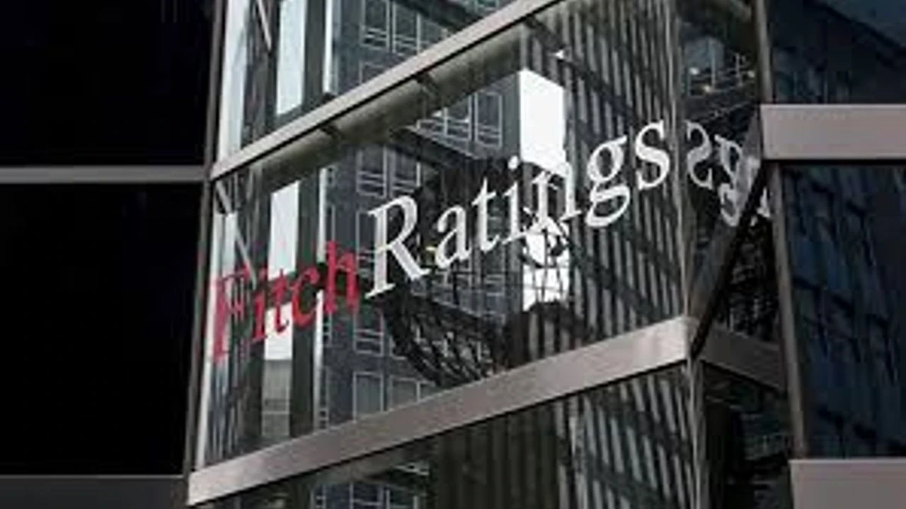 Fitch Ratings Türkiye'nin kredi notunu korudu, enflasyon düşüşü ve büyüme tahminleri güncellendi