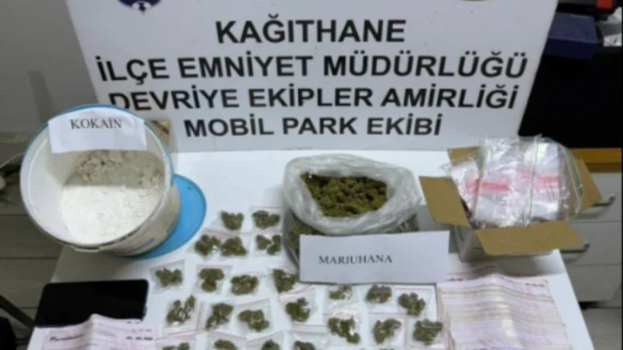 Kağıthane'de 5 milyon lira değerinde kokainle uyuşturucu satıcısı yakalandı