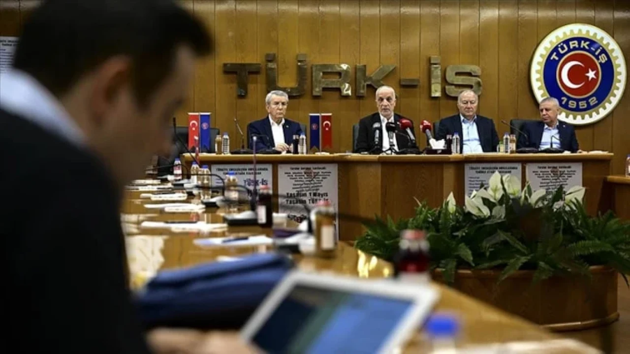 Emekçiler için sendikal örgütlenme çağrısı: "Birlik ve beraberlik şart" dedi Alemdar