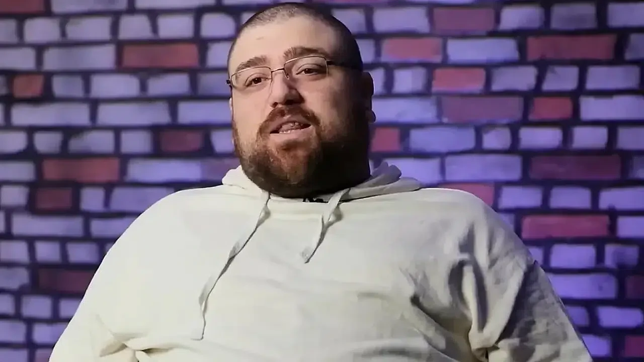 Hasan Arda Kaşıkçı: Htalks’un genç neslin sesi ve sosyal medya fenomeni hikayesi