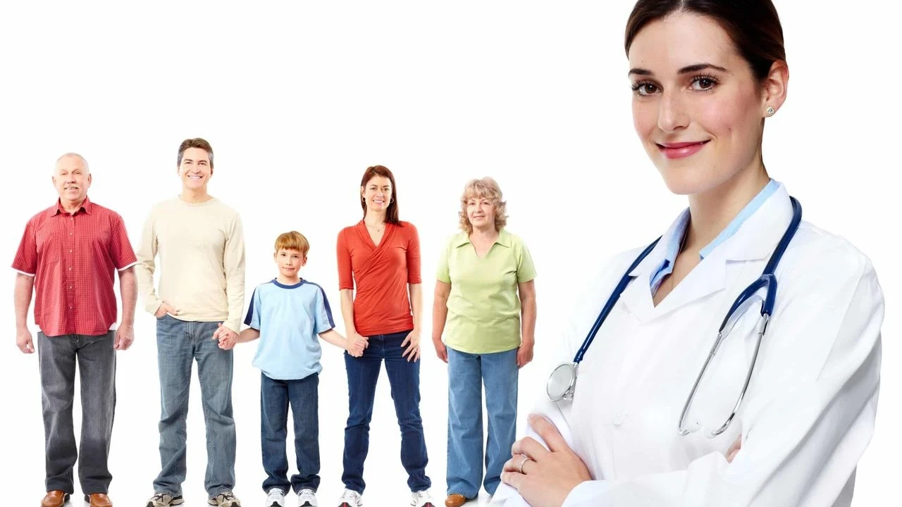 Aile hekimliğinde yeni düzenleme: Hasta takibi süresi bir yıla çıkarıldı, nüfus yapısı değerlendirilecek.