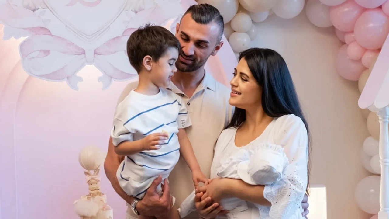 Yasemin Dursun: Psikolog eşi Serdar Dursun ile mutlu bir aile hayatı sürüyor