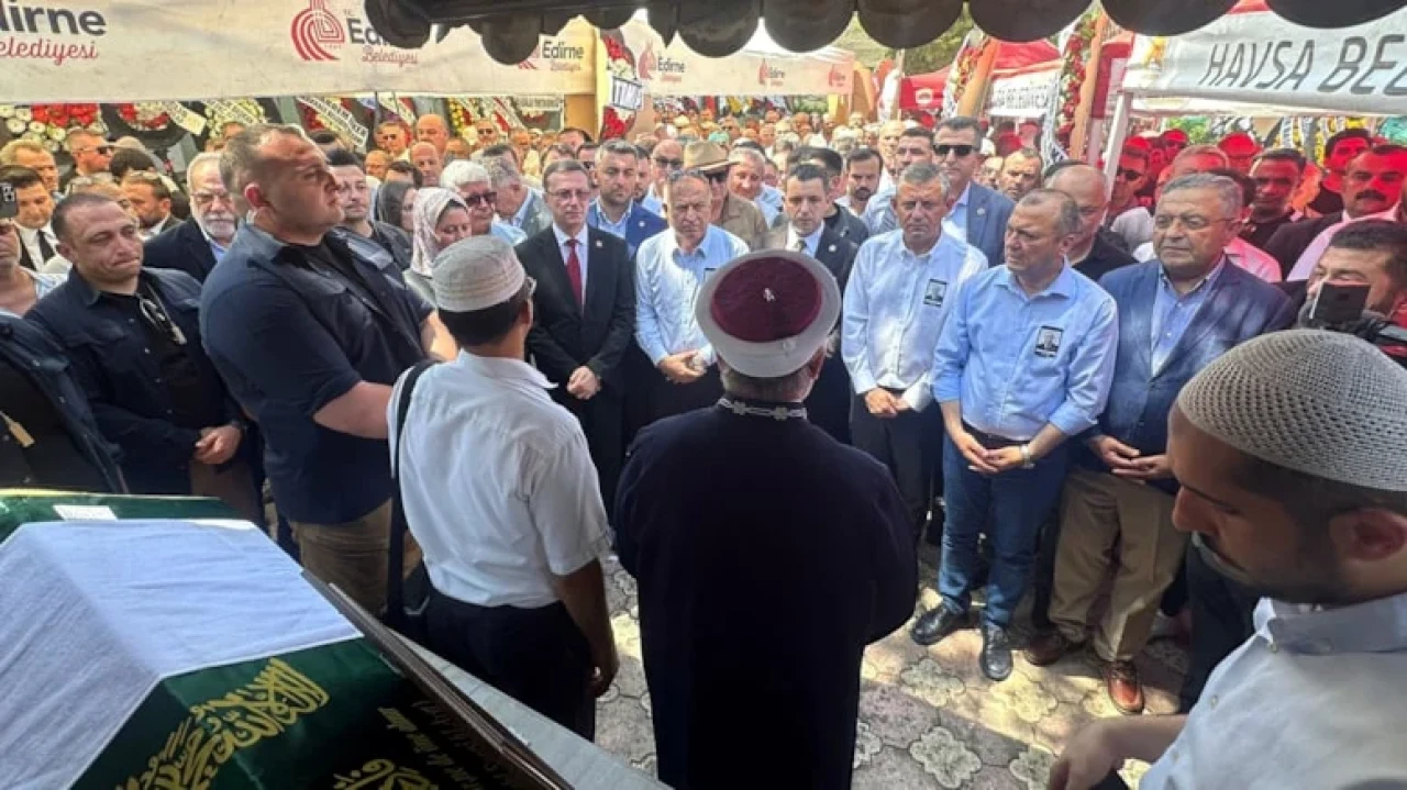 CHP'li vekil İlhami Özcan Aygun'un babası Muharrem Aygun hayatını kaybetti, cenazesi düzenlendi
