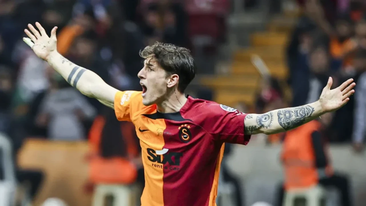 Zaniolo'nun kaderi Avusturya kampıyla netleşecek, kalma isteği teknik heyete bildirildi