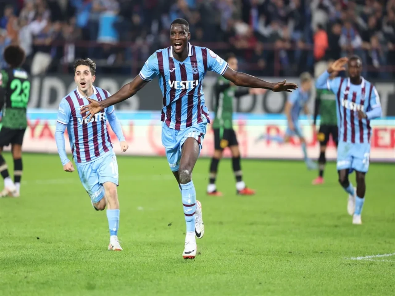 Trabzonspor, Onuachu transferinde mutlu sona ulaştı, yıldız forvet yarın Trabzon’da!