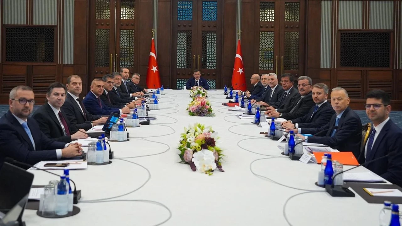 Hükümet, genç nüfusun tarıma yönlendirilmesi için OVP tedbirlerini görüşmek üzere toplandı