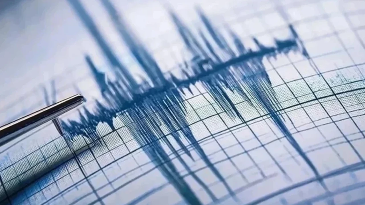 Son dakika: Türkiye'de 30 Temmuz'da 4.3 büyüklüğünde deprem meydana geldi!