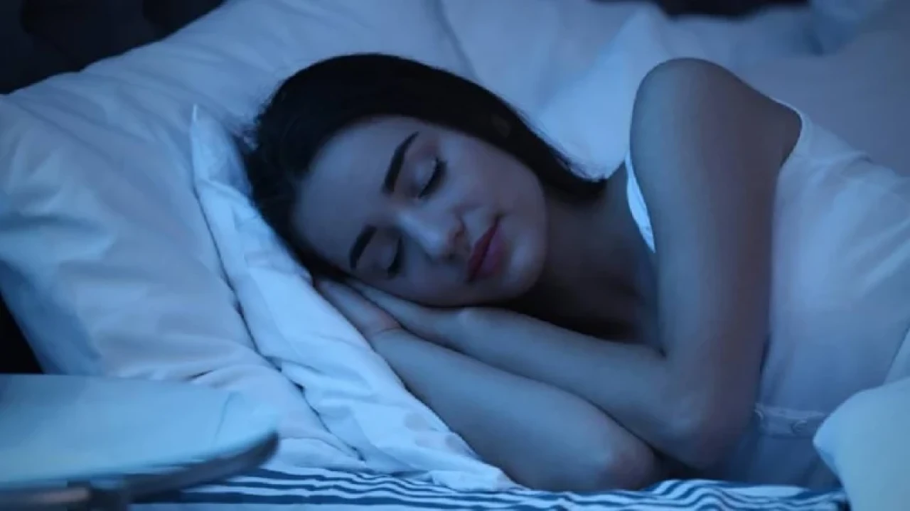 Yaz gecelerinde serin uyku için etkili yöntemler ve pratik taktikler!