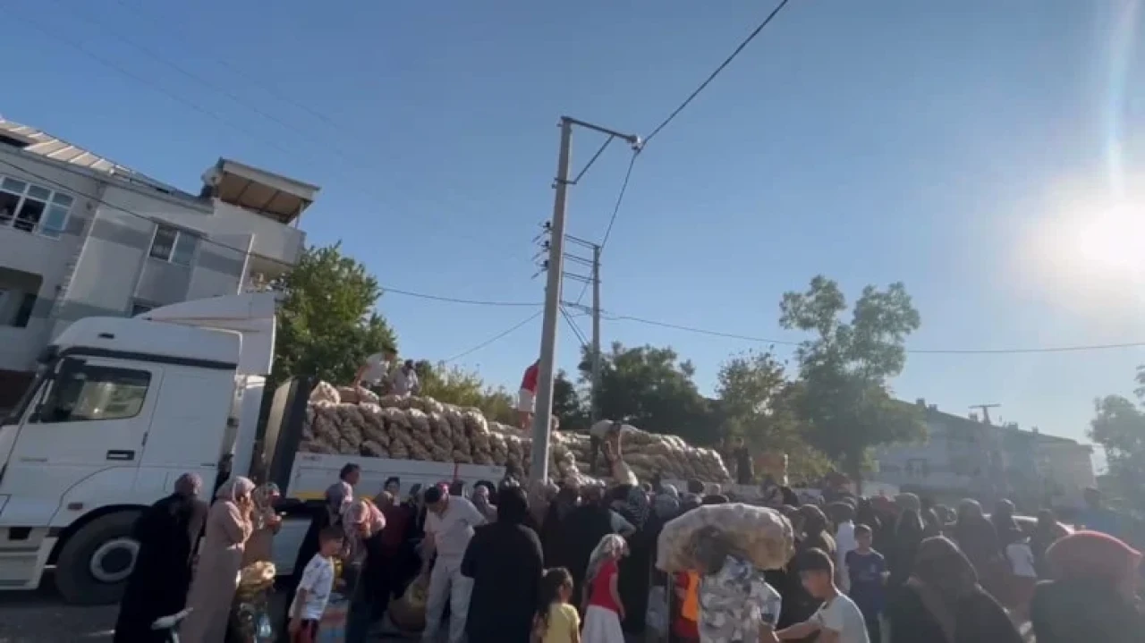 Patates İhtiyacının Ücretsiz Dağıtımı İzdihama Neden Oldu