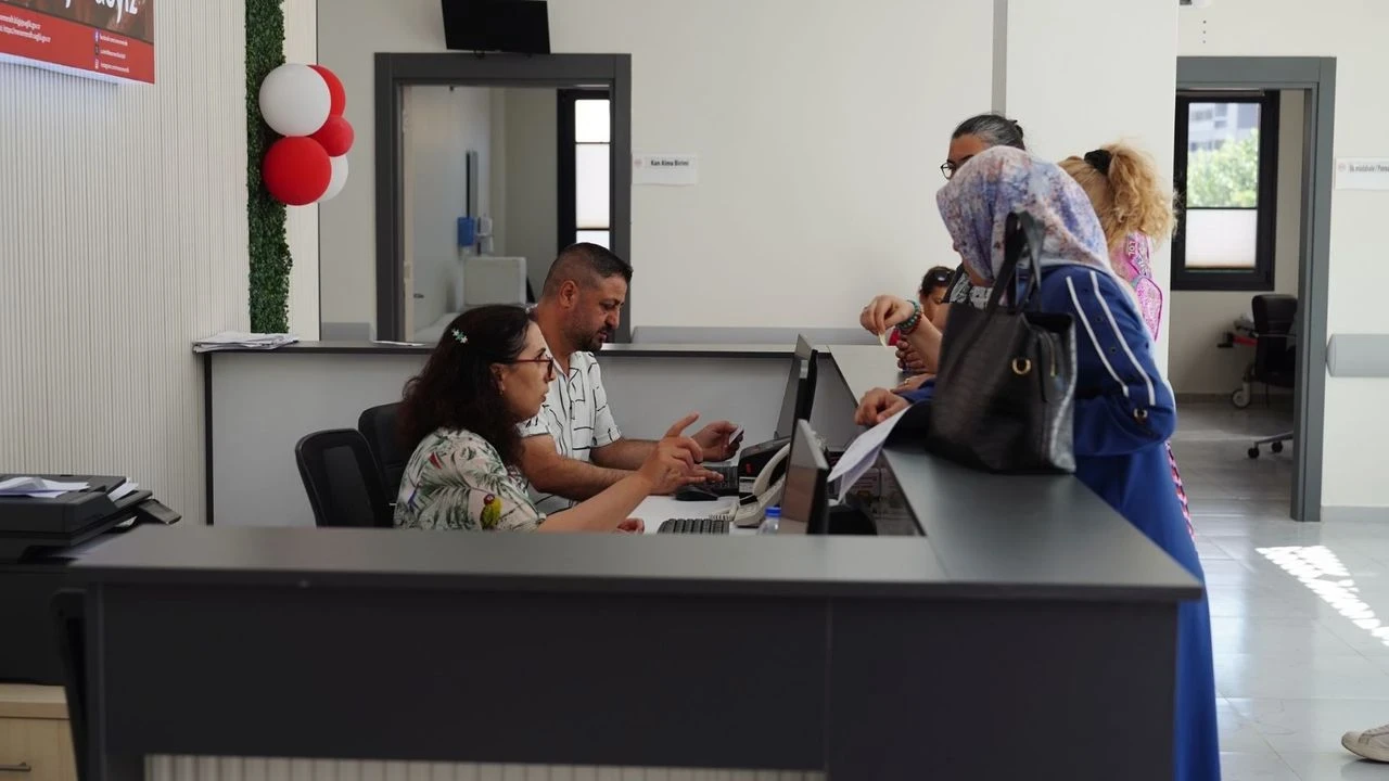 Menemen'de Ulukent Semt Polikliniği, sağlık hizmetlerinde yeni bir dönem başlattı