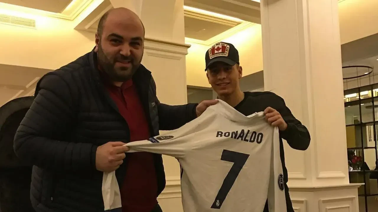 Muzzi Özcan, Yves Bissouma transferinde Fenerbahçe'nin arka planındaki önemli isim oldu.