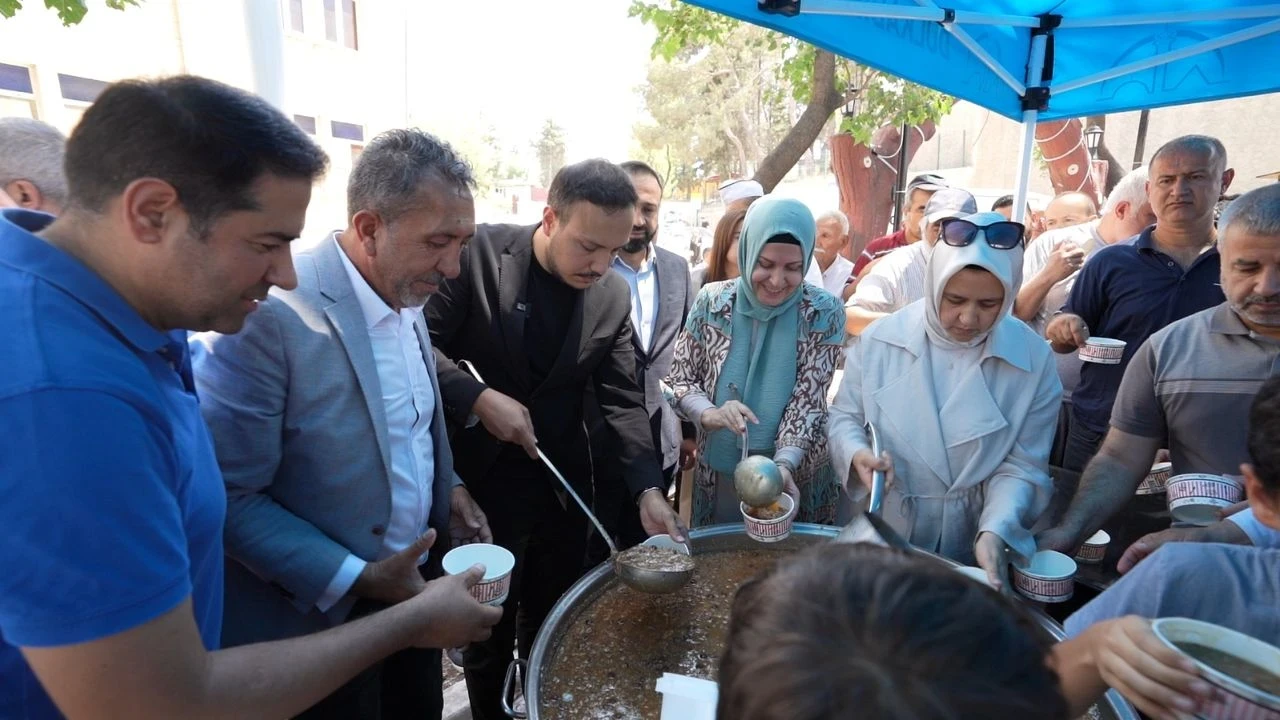 Kahramanmaraş'ta Aşure Buluşması ile Birlik ve Kardeşlik Mesajı Verildi