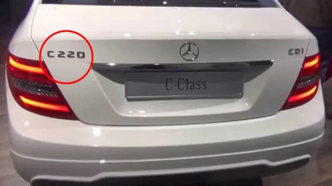 Mercedes Modellerinin Harfleri: Sınıflandırmada Neler Anlamına Geliyor?