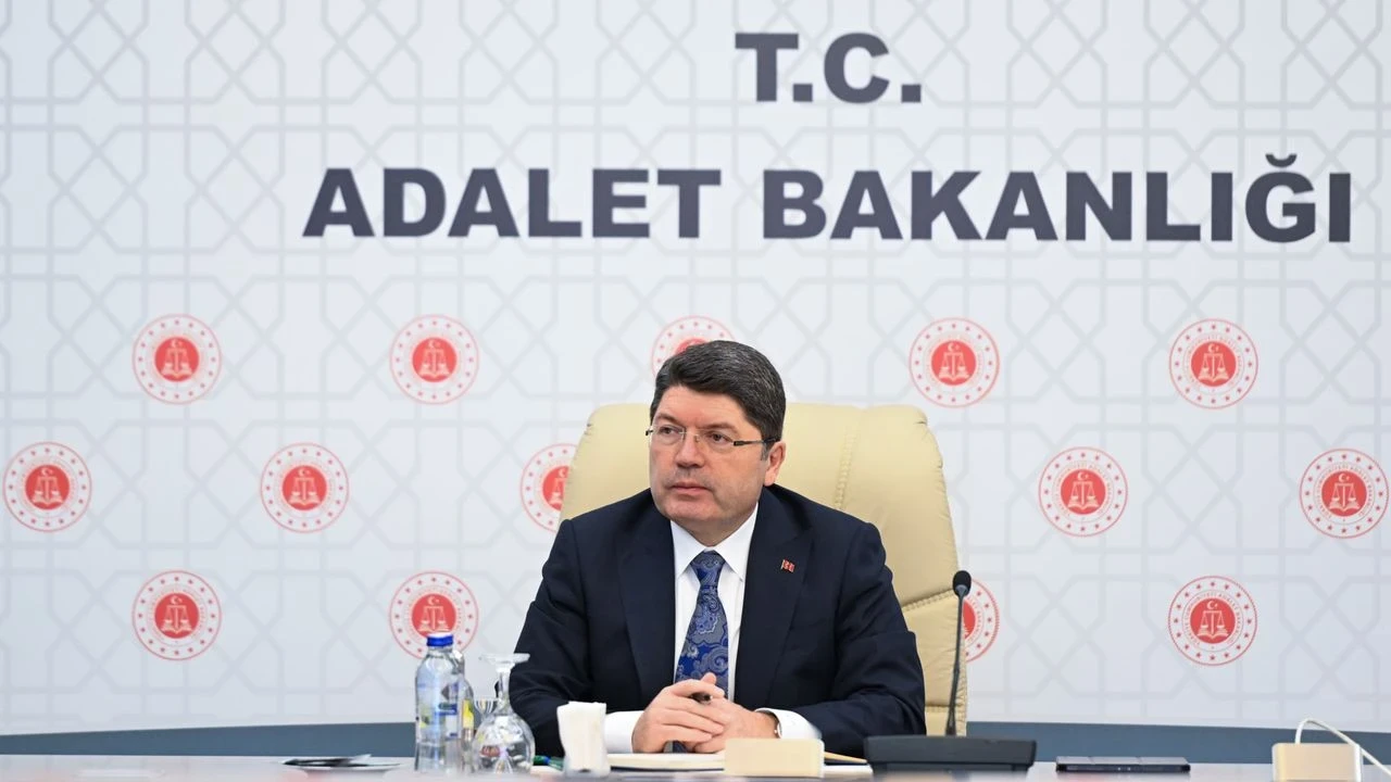 Tunç: TBMM'de yasal değişiklik ile duruşmaların canlı yayını mümkün olabilir