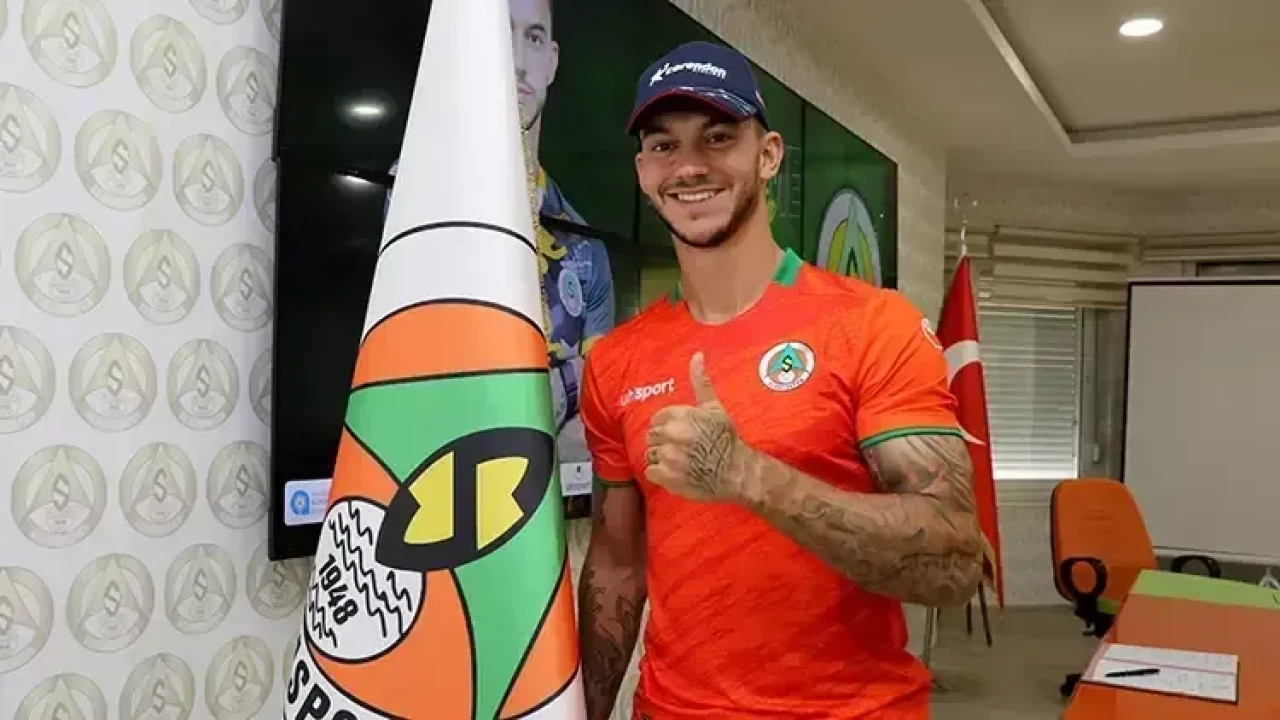 Kocaelispor, Serie A'dan savunmaya Pedro Pereira'yı transfer için harekete geçti