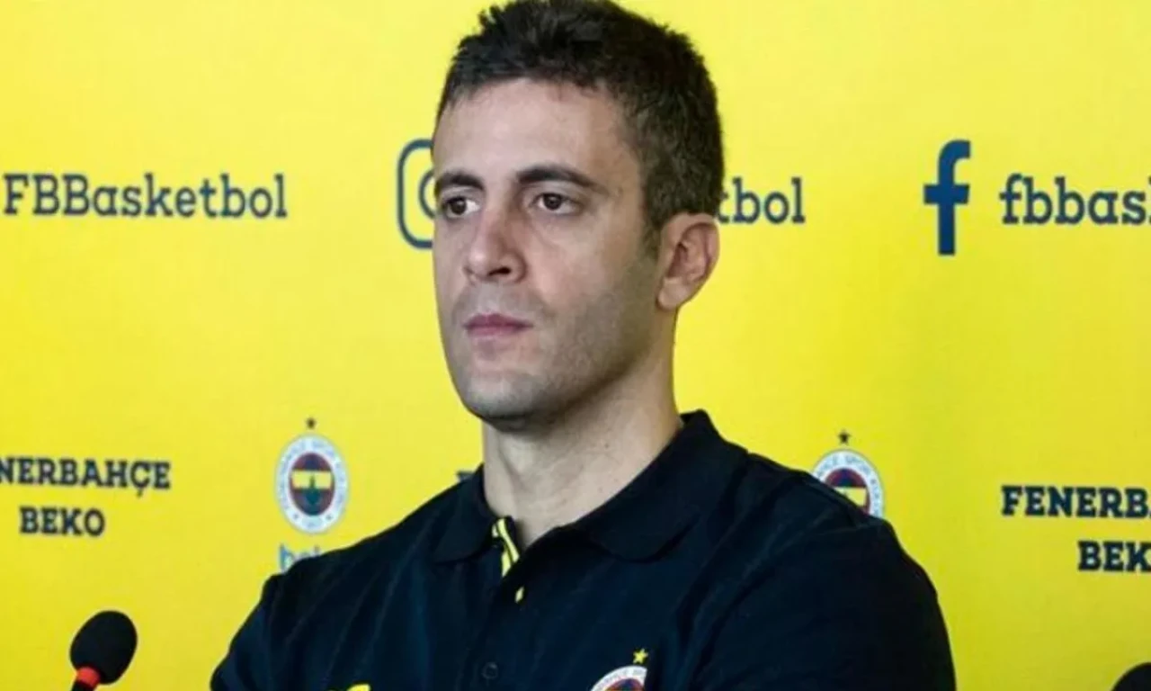 Derya Yannier "Yılın Yöneticisi" ödülü ile dikkat çekti, hayatına dair meraklar arttı.