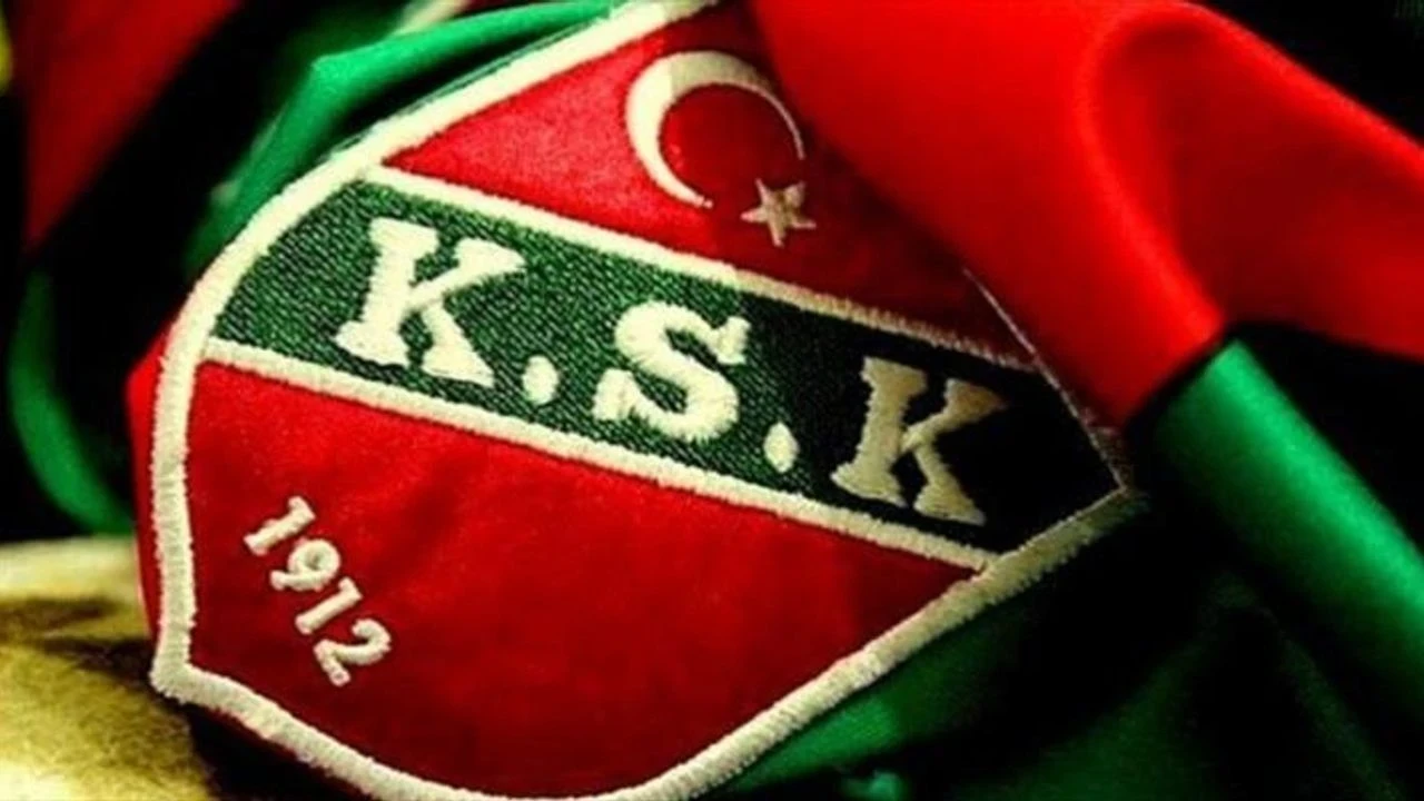 Karşıyaka yeni sezona iddialı transferlerle hazırlanıyor, forvet için Sezgin hamlesi!