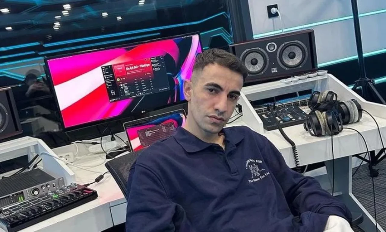 İbrahim Tilaver kimdir? Ebo lakaplı fenomenin hayatı ve kariyeri merak ediliyor.