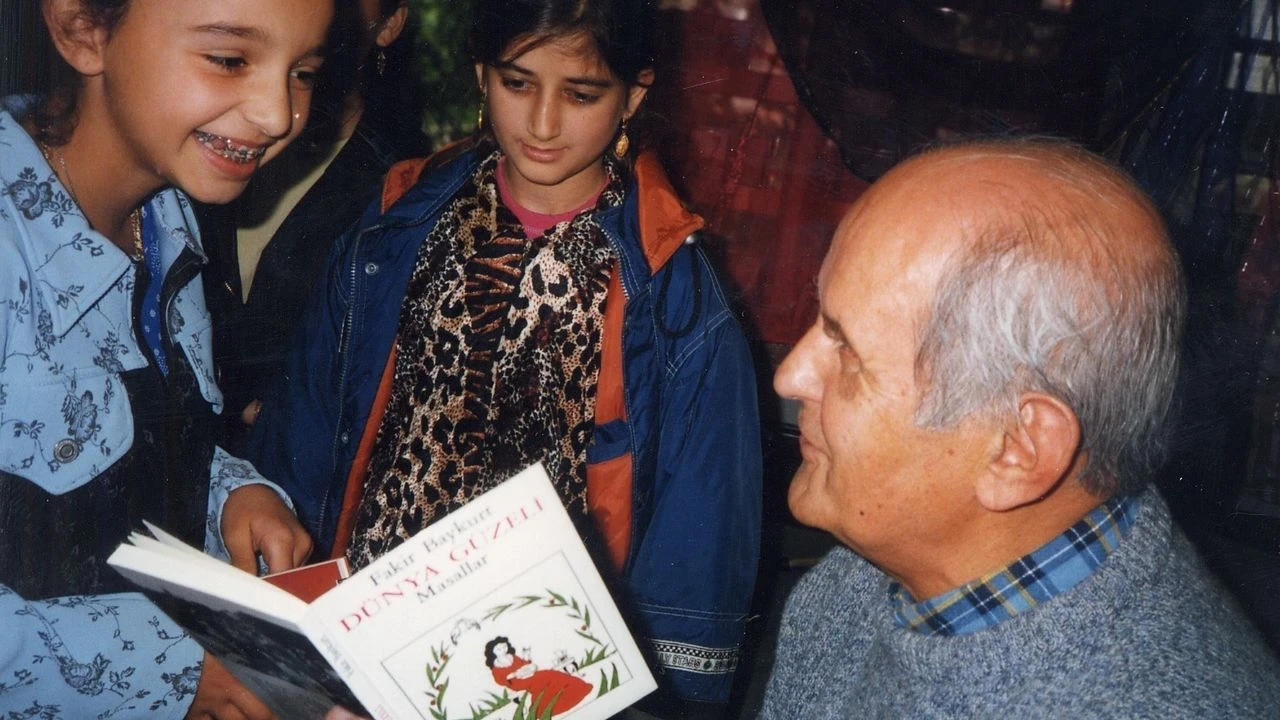 İlhan Soytürk, "Unutulan İnsanlar" ile Fakir Baykurt Roman Ödülü'nü kazandı