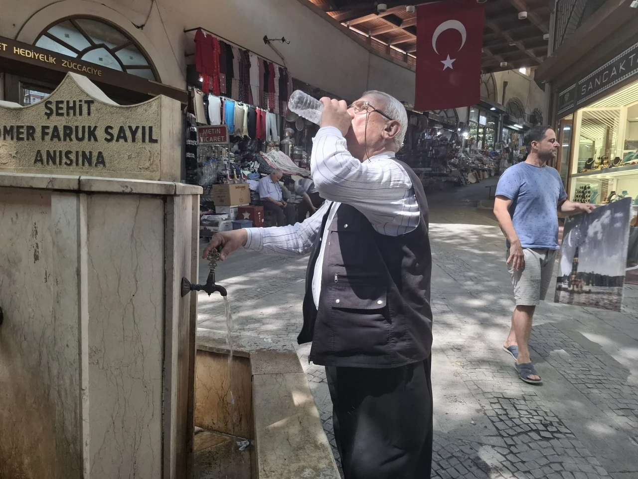 Kahramanmaraş’ta Termometre 46°C'ye Dayandı, Hissedilen Sıcaklık 50°C'yi Geçti