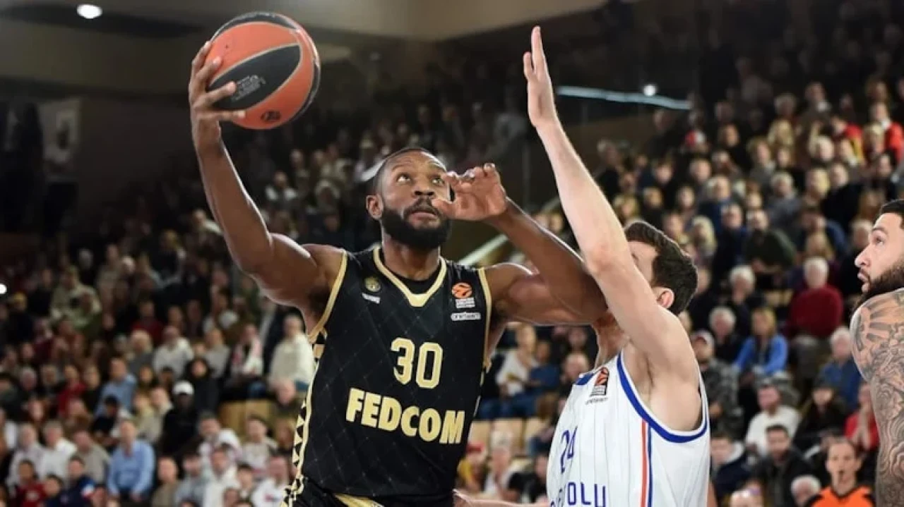 Beşiktaş GAİN, Vitto Brown ile 2025-2026 sezonu için anlaşma sağladı.