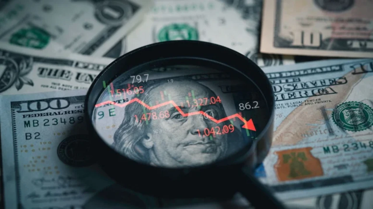 ABD ekonomisinde belirsizlikler, doların değer kaybını devam ettirebilir uyarısı yapıldı