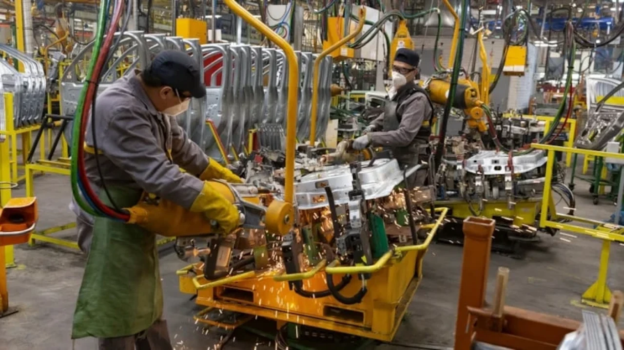 Ford Otosan fabrikalarında yıllık izin ve bakım dönemi: Üretim tarihleri belirlendi.