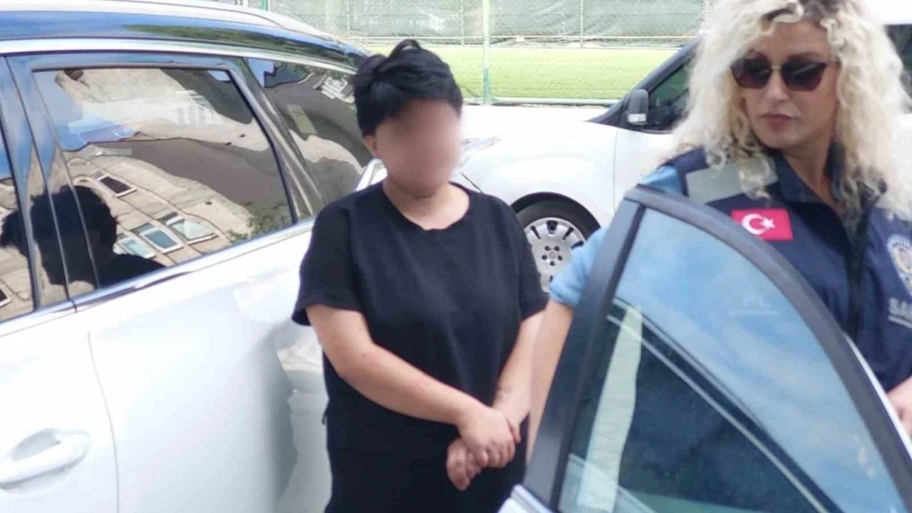 Anne-kız tartışması kanlı sona erdi: Genç kız annesini bıçaklayıp tutuklandı