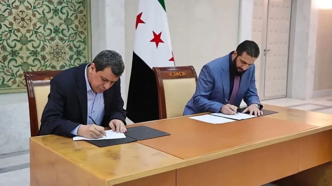 Suriye'de Süveyda'daki ateşkes ve hükümetin yaklaşımı değerlendirildi