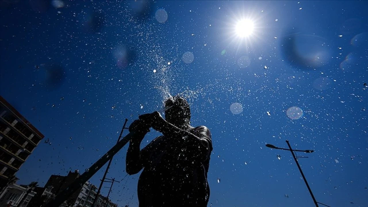 Sıcak hava dalgası devam edecek, Türkiye genelinde rekor sıcaklıklar beklentisi sürüyor