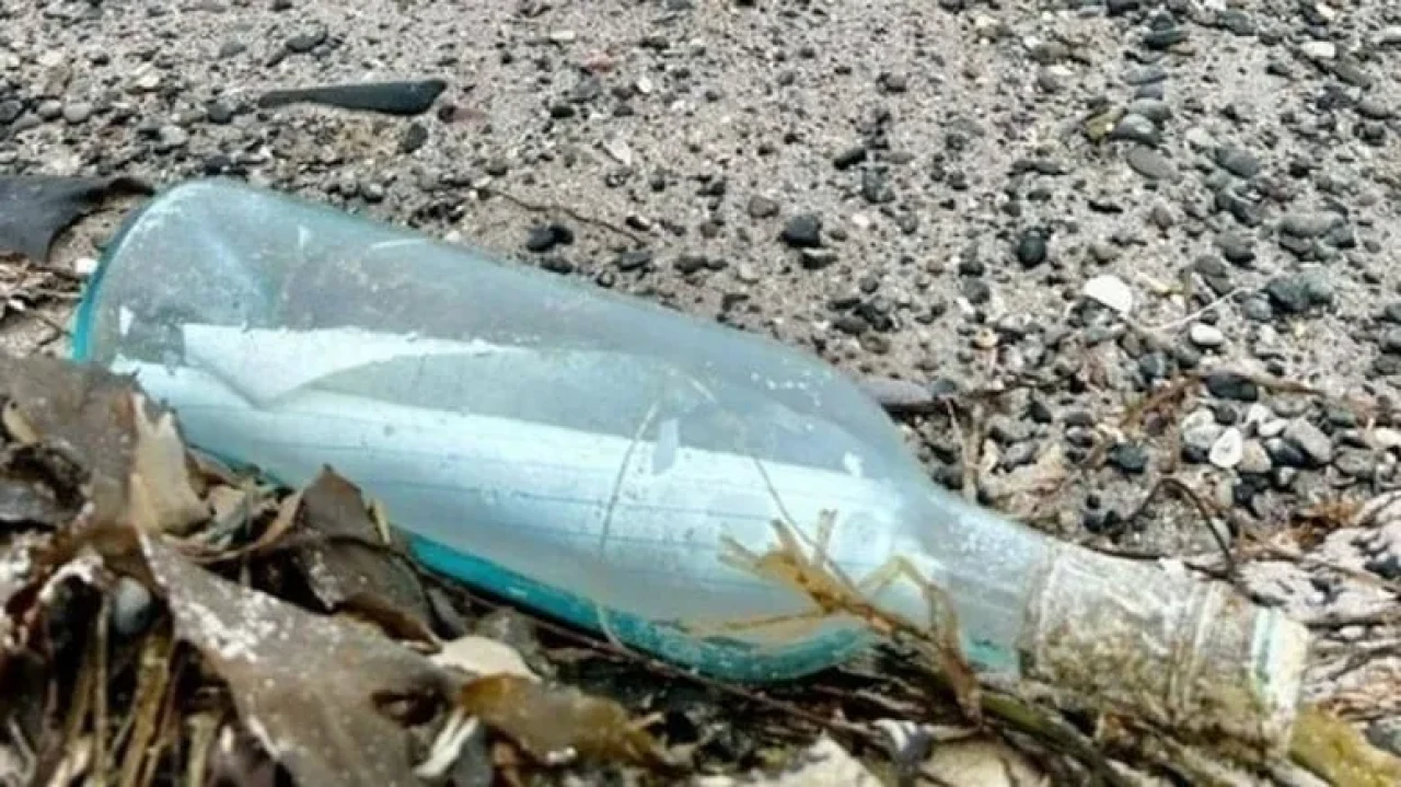 Şişedeki aşk mektubu, yıllar sonra İrlanda'da yeniden hayat buldu!
