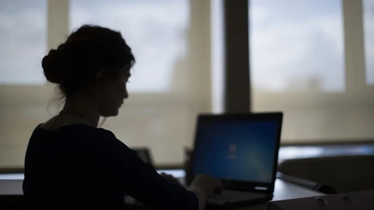 Memura Yarı Zamanlı Çalışma: Aylık Gelir Yarıda, Harcamalar Artıyor