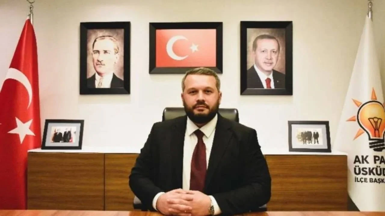 Erdem Demir AK Parti Üsküdar İlçe Başkanlığı'ndan istifa etti, siyasi kariyerine veda etti