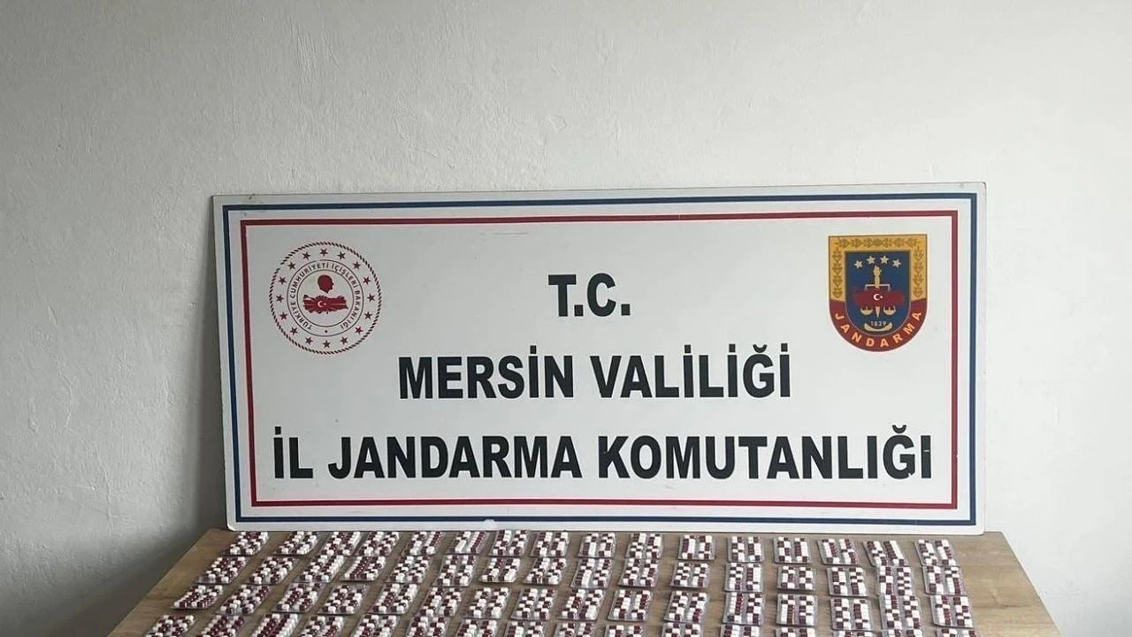 Gülnar'da Jandarma'dan Operasyon: 3 Şüpheli ve 1531 Uyuşturucu Hap Ele Geçirildi