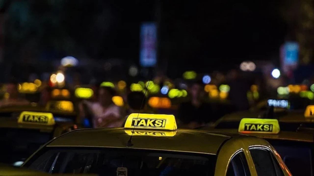 İstanbul'da taksicilerden yüzde 35 zam talebi, UKOME'de tartışılacak!