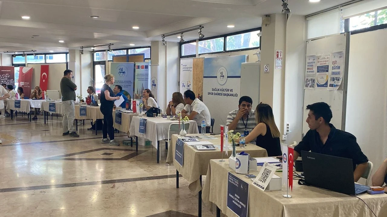 DEÜ, YKS başarısı gösteren adaylar için tercih günleri düzenliyor