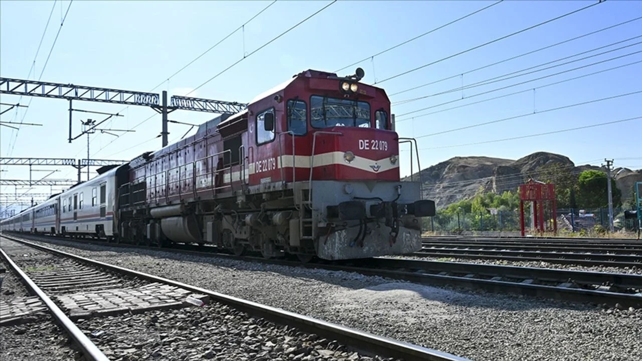 Türkiye, Kars-Iğdır Demir Yolu için 2,4 milyar avroluk yeşil finansman sağladı