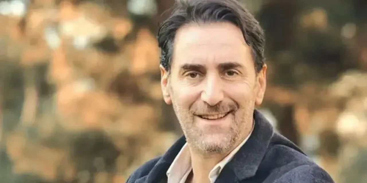 Bekir Aksoy: Tiyatrodan televizyona, 55 yaşında hâlâ genç ve sevilen bir yüz!