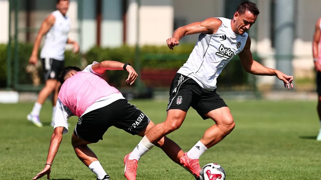 Beşiktaş, Shakhtar rövanşı için Polonya'ya gidiyor!