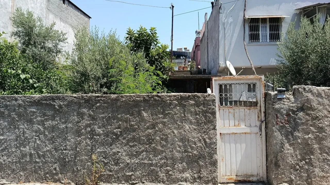 Yüreğir'de ailenin trajik dramı: Oğul annesine sopayla saldırdı, hayatını kaybetti