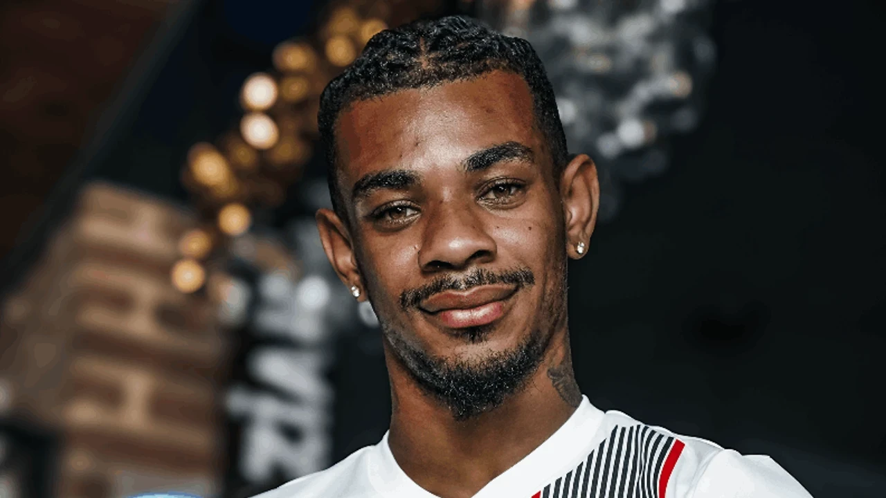 Gaziantep FK'nın Yeni Forması Sosyal Medyayı İkiye Bölüyor!