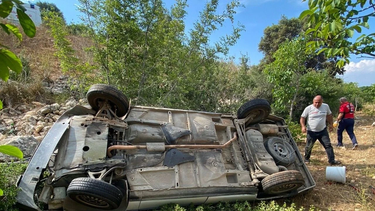 Mersin'de Uçurumdan Düşen Araçta 5 Kişi Yaralandı, Kurtarma Operasyonu Başarıyla Tamamlandı