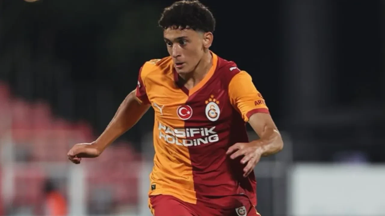 Galatasaray'ın 16 yaşındaki yıldızı Ada Yüzgeç, hazırlık maçında gol attı