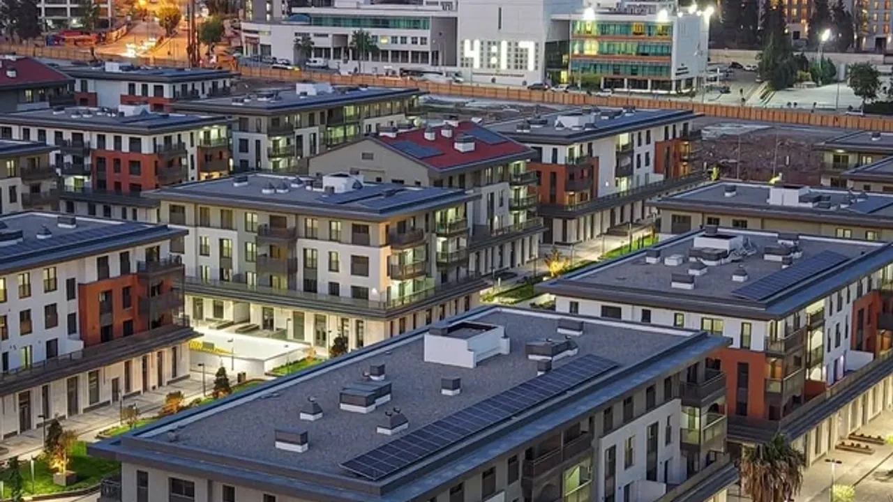 Kahramanmaraş'ta kalıcı konutlar afetzedelere teslim edilmeye başladı, umut dolu yeni yaşam alanları!