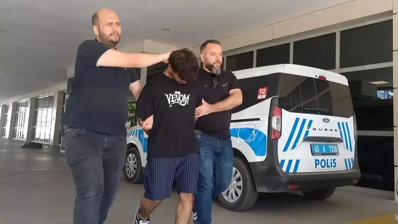 Manisa'da genç kadın evinde ölü bulundu, eşi tutuklandı!