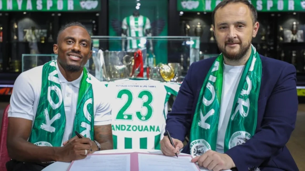 Konyaspor, Yhoan Andzouana ile 3 yıllık sözleşme imzaladı