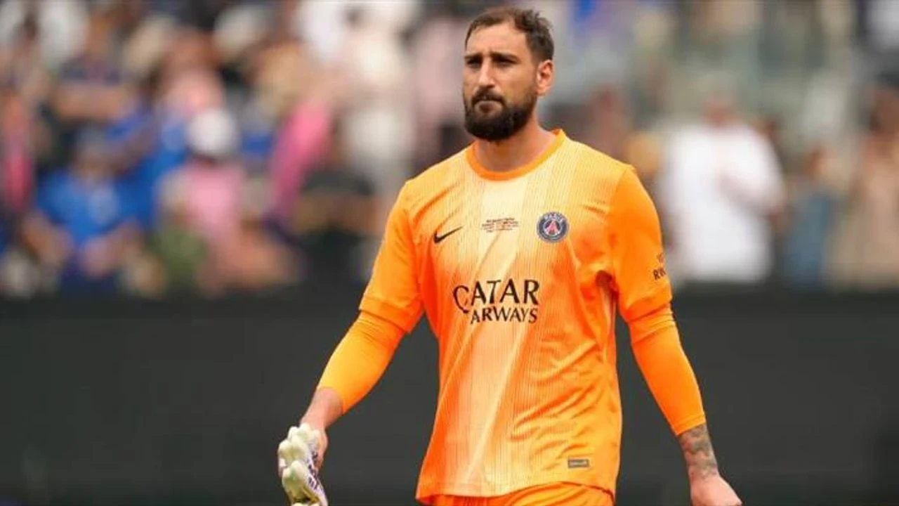 Galatasaray, Donnarumma için PSG'ye resmi teklif sundu, Manchester City de devreye girebilir!